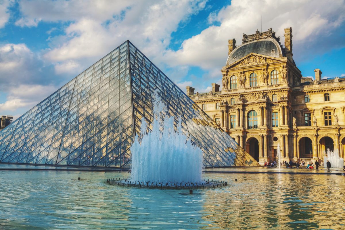 Museu do Louvre em Paris